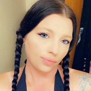 Meet your Posher, Beverly